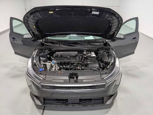 Certified 2025 Kia K4 LXS image 13