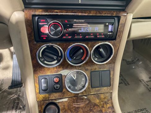 Used 2001 BMW Z3 3.0i image 13