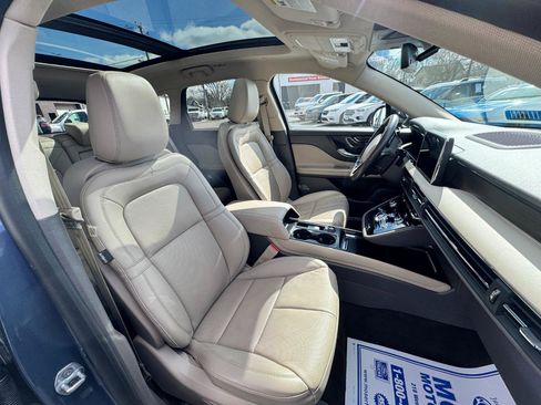 Used 2022 Lincoln Corsair Reserve w/ Equipment Group 201A image 23