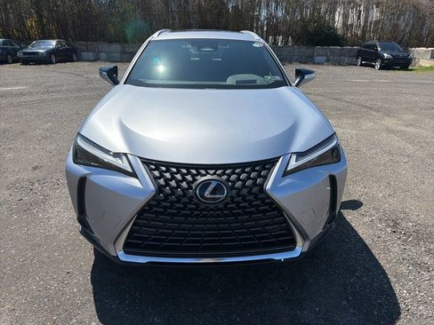 Used 2025 Lexus UX 300h AWD w/ Accessory Package (Z1) image 2