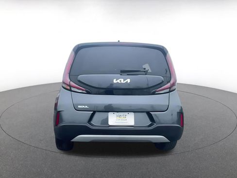 Used 2025 Kia Soul LX w/ LX Technology Package image 12