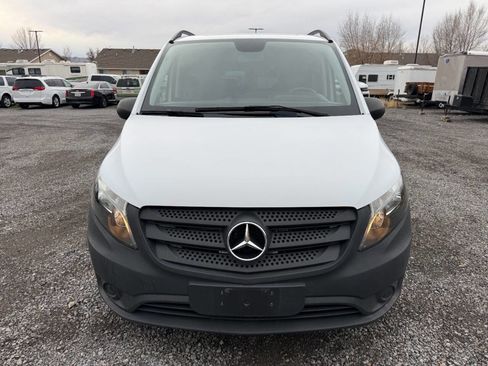 Used 2019 Mercedes-Benz Metris w/ Driver Comfort Package image 8