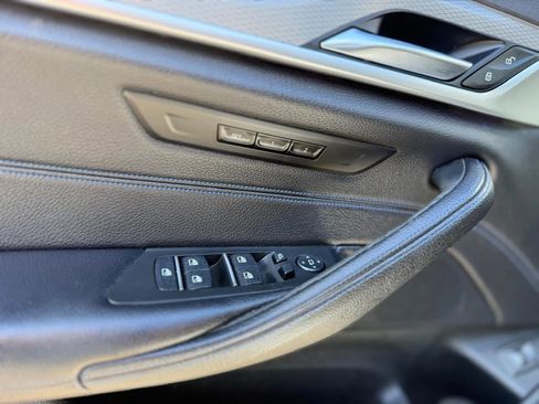 Used 2018 BMW 530i xDrive image 27