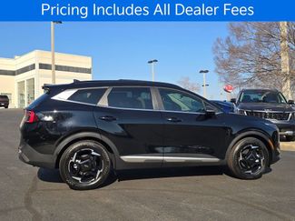 New 2026 Kia Sportage EX w/ EX Panorama Roof Package FWD video 2