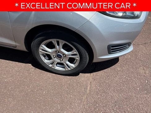 Used 2016 Ford Fiesta SE FWD image 4