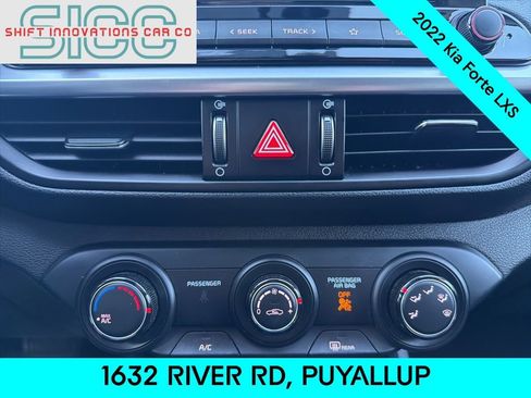 Used 2022 Kia Forte LXS image 17