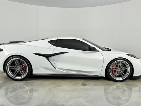 Used 2024 Chevrolet Corvette Z06 w/ Battery Protection Package RWD image 10
