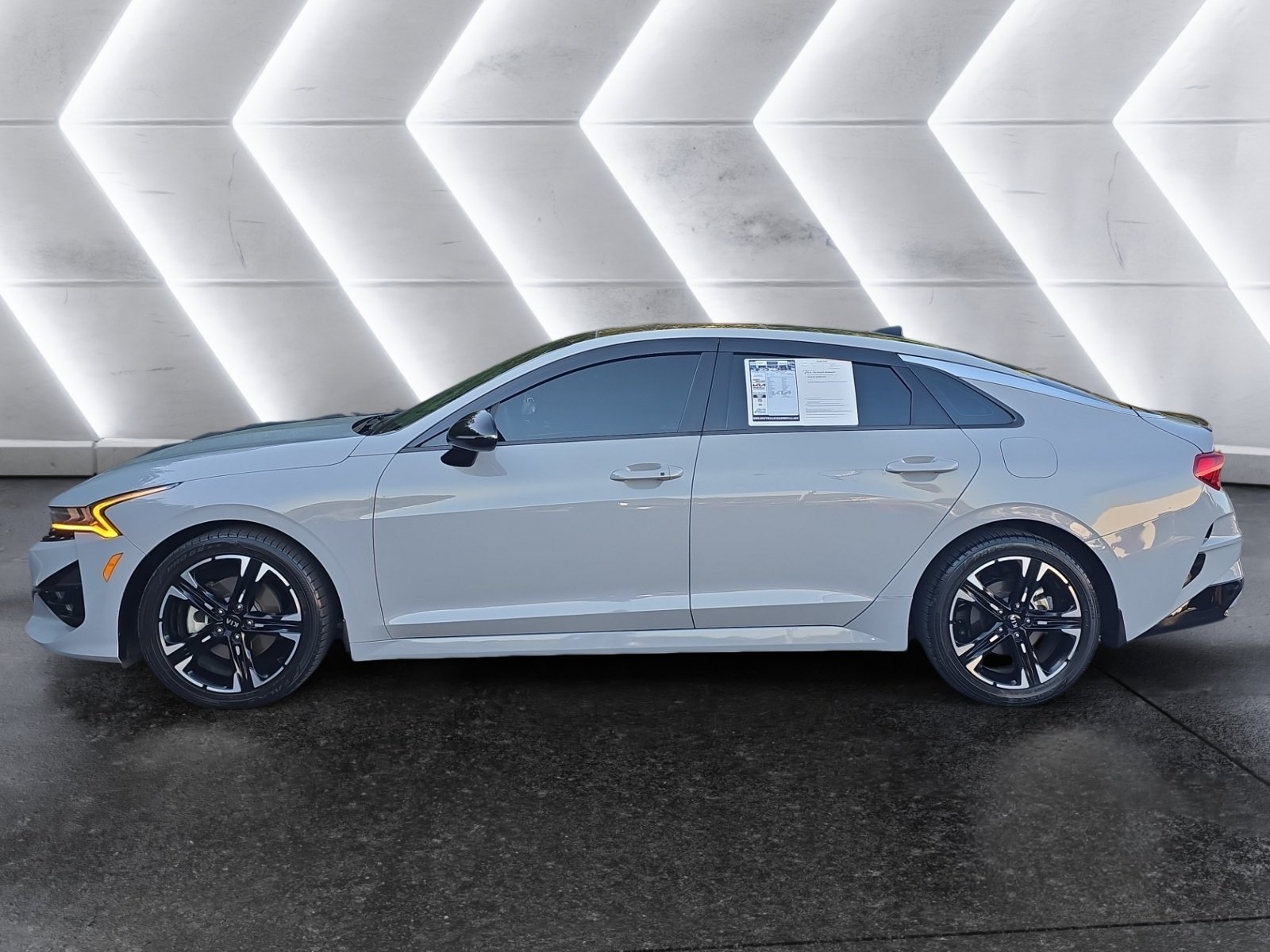 Used 2021 Kia K5 GT-Line w/ GT-Line FWD Premium Package image 2