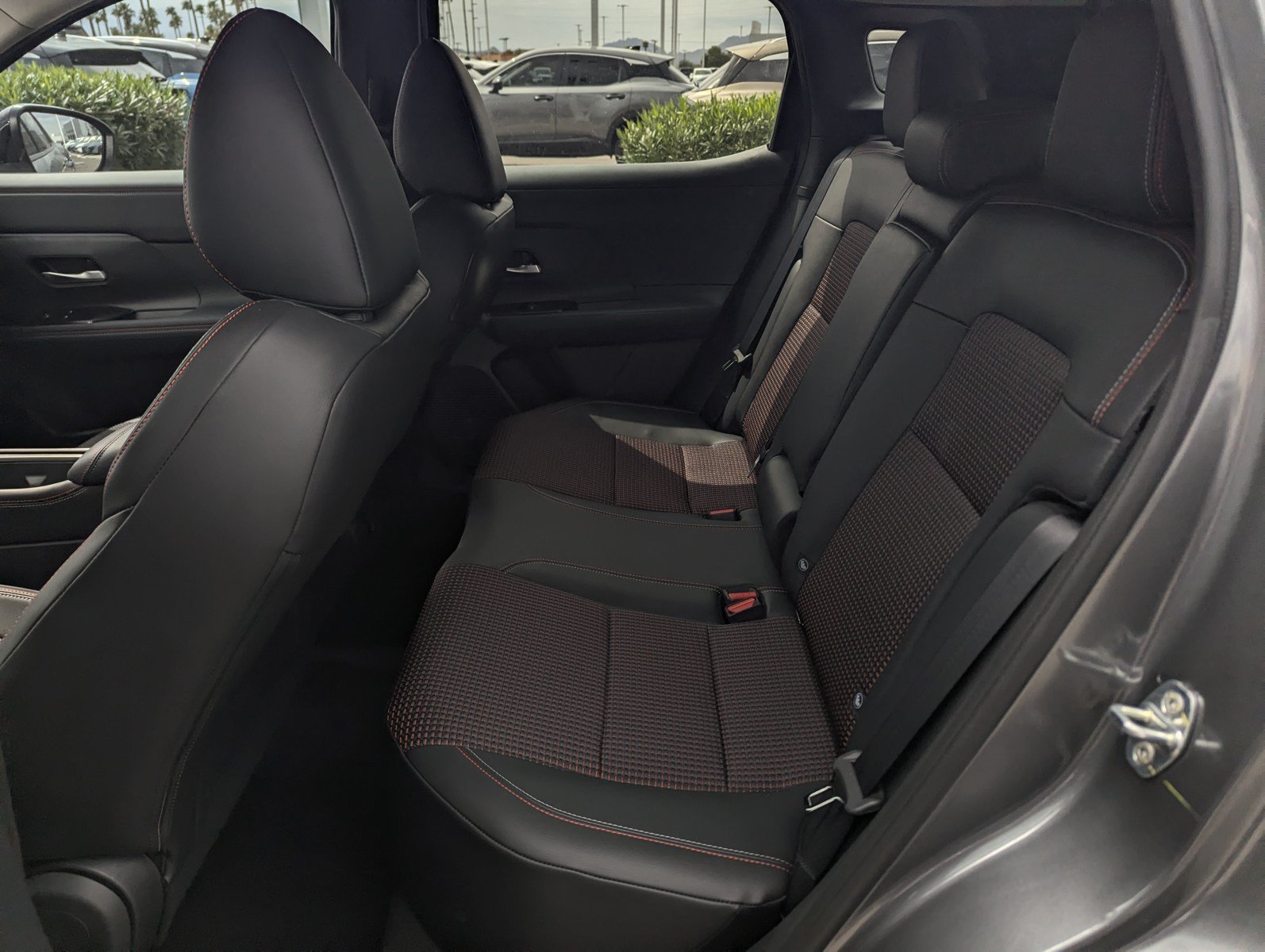 New 2026 Nissan Kicks SR FWD image 8