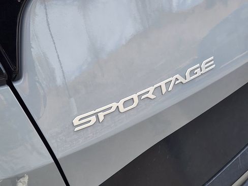 Used 2023 Kia Sportage X-Pro image 15