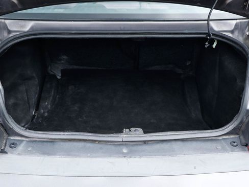 Used 2013 Dodge Challenger SXT RWD image 22