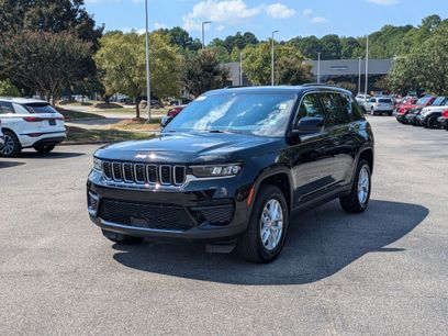 New 2025 Jeep Grand Cherokee Laredo X w/ Trailer Tow Package