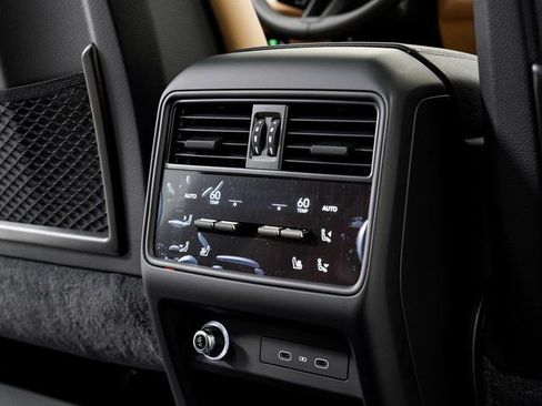 New 2026 Porsche Cayenne image 26