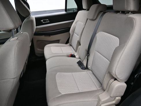 Used 2018 Ford Explorer 4WD image 26