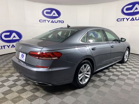 Used 2020 Volkswagen Passat 2.0T SE image 3