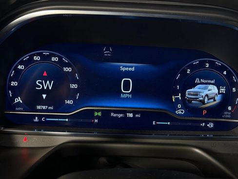 Used 2024 Chevrolet Suburban High Country w/ Max Trailering Package image 16