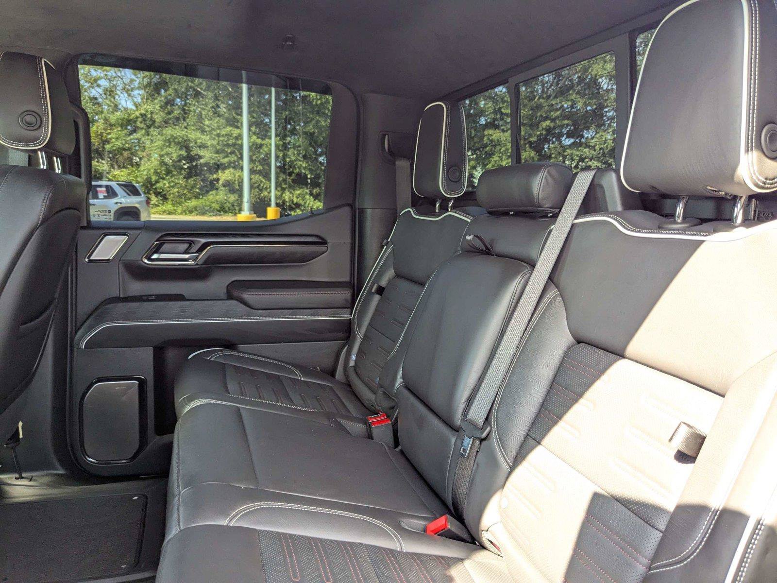 Used 2025 GMC Sierra 1500 AT4X AWD/4WD image 37
