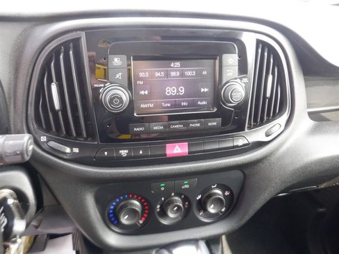 Used 2021 RAM ProMaster City Tradesman FWD image 15