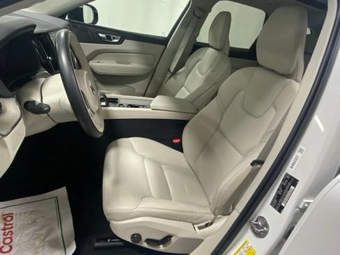 Certified 2023 Volvo XC60 T8 Plus w/ Climate Package AWD/4WD image 10