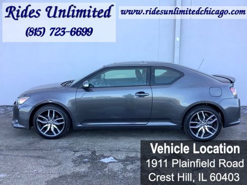 Used 2015 Scion tC image 3