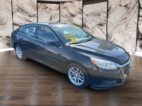 Used 2014 Chevrolet Malibu LT w/ Power Convenience Package image 8