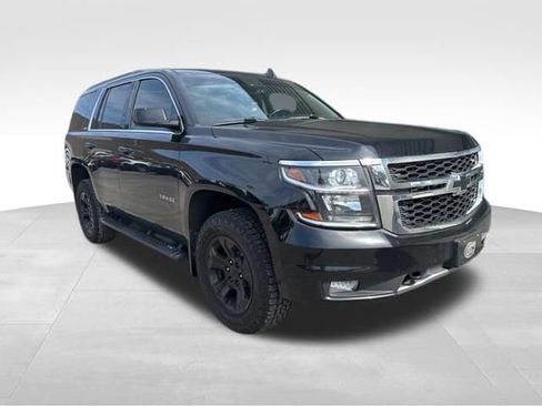 Used 2017 Chevrolet Tahoe LT image 8