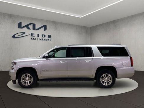 Used 2020 Chevrolet Suburban LT AWD/4WD image 9