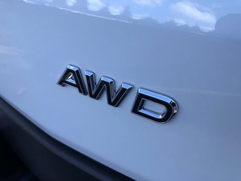 Used 2024 Ford Transit 250 Low Roof AWD w/ Exterior Upgrade Package image 15