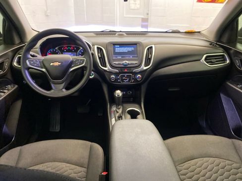 Used 2019 Chevrolet Equinox LT FWD image 11