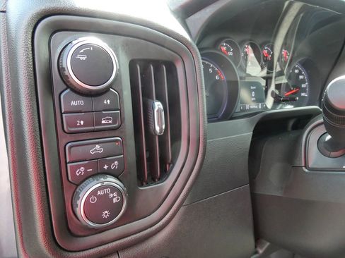 Certified 2022 Chevrolet Silverado 1500 Custom AWD/4WD image 23