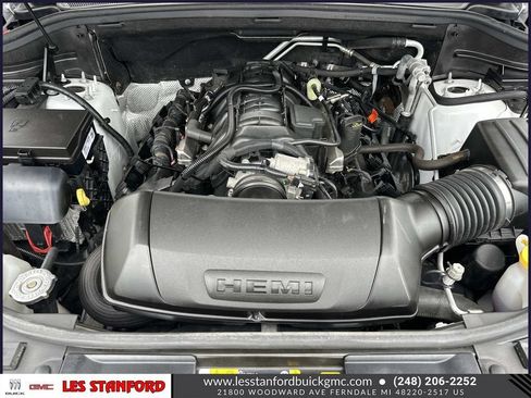 Used 2025 Dodge Durango R/T AWD/4WD image 12