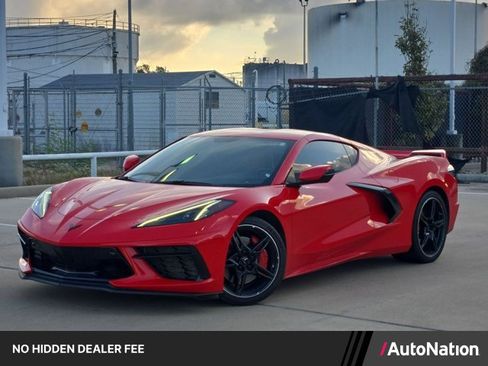 Used 2021 Chevrolet Corvette Stingray Preferred Cpe w/ Z51 Performance Package RWD image 1