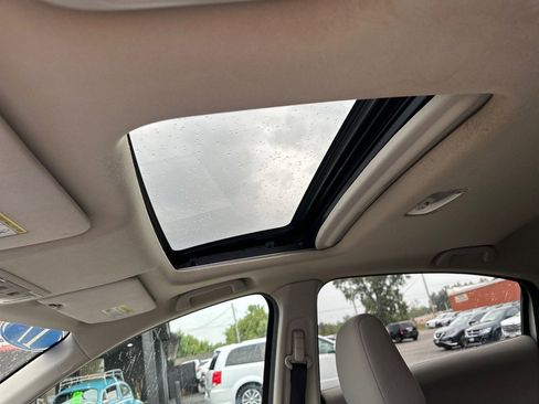 Used 2017 Honda HR-V EX image 15