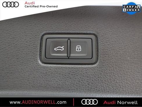 Certified 2024 Audi SQ7 Prestige image 21