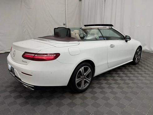 Used 2018 Mercedes-Benz E 400 4MATIC Cabriolet image 5