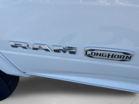 Used 2022 RAM 3500 Limited AWD/4WD image 34