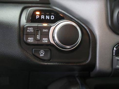 Used 2024 RAM 1500 Lone Star image 9