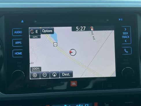 Used 2018 Toyota Tacoma TRD Sport AWD/4WD image 65