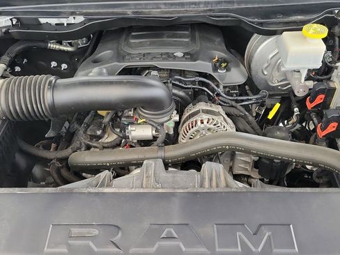Used 2019 RAM 1500 Limited AWD/4WD image 10