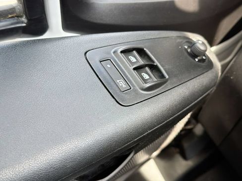 Used 2023 RAM ProMaster 2500 FWD image 23