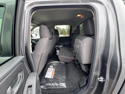 New 2026 Nissan Frontier S image 11