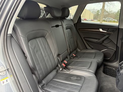 Used 2018 Audi Q5 2.0T Premium image 42