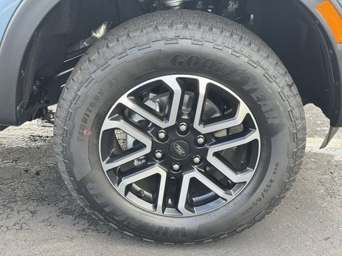 New 2025 Ford Ranger Lariat w/ Trailer Tow Package image 47