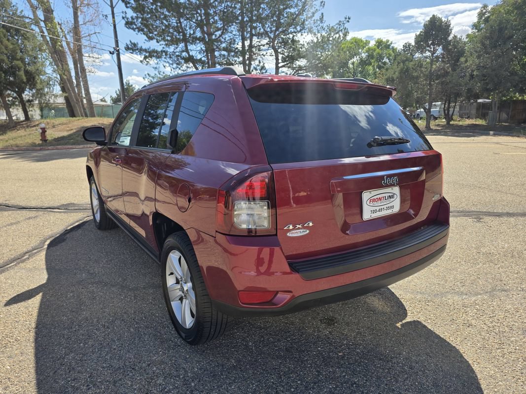 Used 2014 Jeep Compass Latitude AWD/4WD image 4
