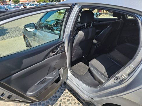 Used 2021 Honda Civic Sport image 16