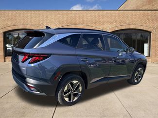 Certified 2025 Hyundai Tucson SEL video 3