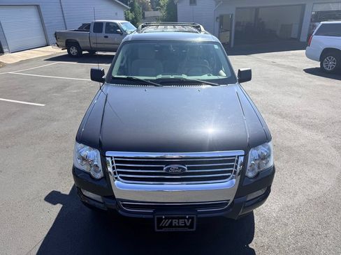 Used 2007 Ford Explorer XLT AWD/4WD image 9
