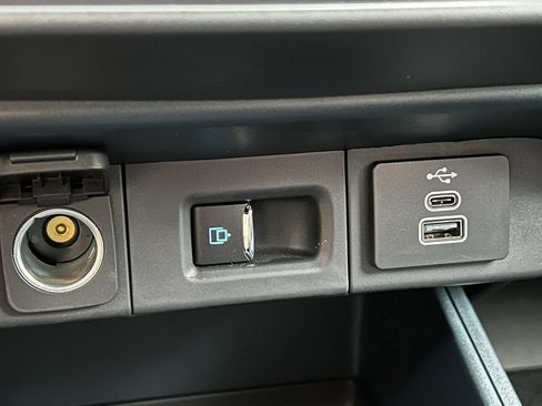 New 2026 Ford Maverick Lobo AWD/4WD image 28
