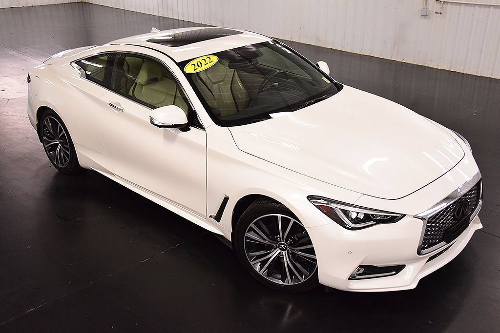 Used 2022 INFINITI Q60 3.0t Luxe w/ Essential Package AWD/4WD image 11