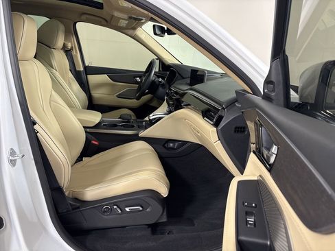 Used 2022 Acura MDX Advance image 12